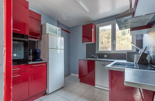 Cornimont Apartment | Le Célesthémy - Four Bedroom Apartment, Sleeps 8