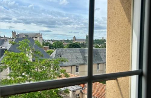 Les 3 Cites Apartment | Le Calliope T3 with parking near city center