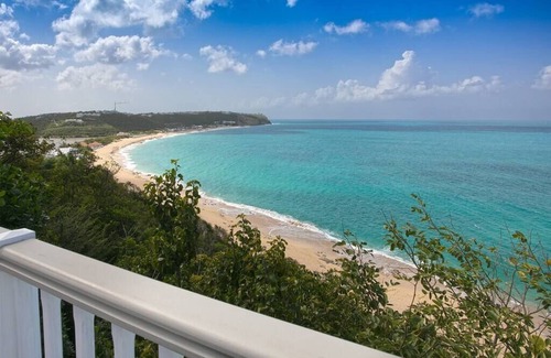 Les Terres Basses Villa | Le Caprice - 270 Degree Views with direct access to the beach