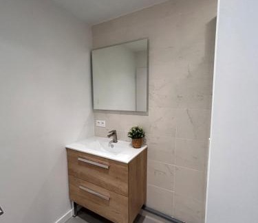 Secteur 5 Apartment | Le cardinal