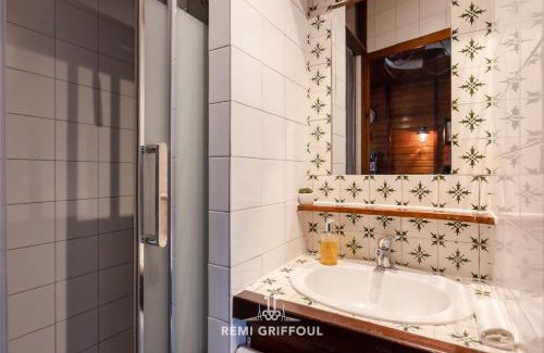 Honfleur Apartment | Le Carré - Studio ON the port of Honfleur - Incredible view 2 P