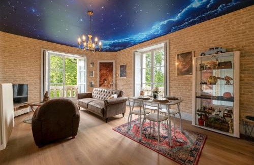 Trelissac Apartment | LE château des sorciers spa expérience