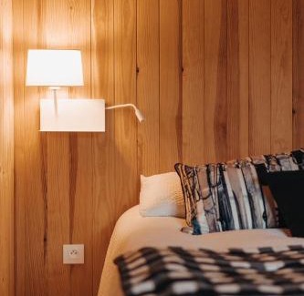 Les Deserts Bed & Breakfast | le chalet de Plainpalais