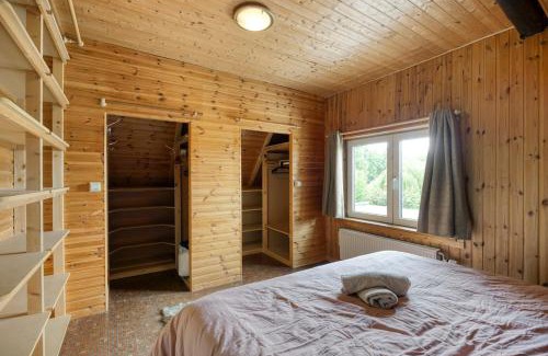 Spa Ski Chalet | Le Chalet Rustique - 3 chambres by FineNest