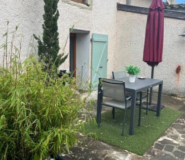 Roussillon-en-Isere Apartment | Le Charles IX
