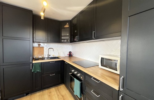 Soupetard Apartment | Le Charmant, Lumineux & calme - 2p/Parking/Balcon