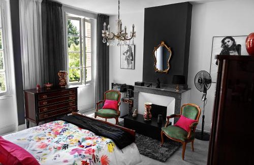 Albi House | LE CHERCHE MIDI Chambres d'hôtes avec CUISINE EQUIPEE grand jardin PARKING SECURISE GRATUIT