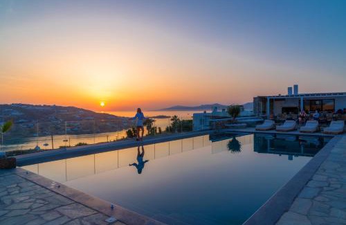 Glastros Apartment | Le Ciel Suites & Villas