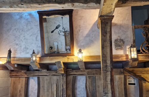 Cubjac House | Le Clos d'Adam charming and characterful cottage with heated swimming pool