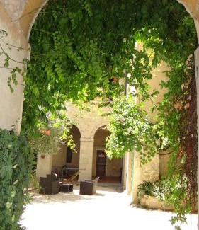 Buis-les-Baronnies Apartment | Le Cloître des Dominicains