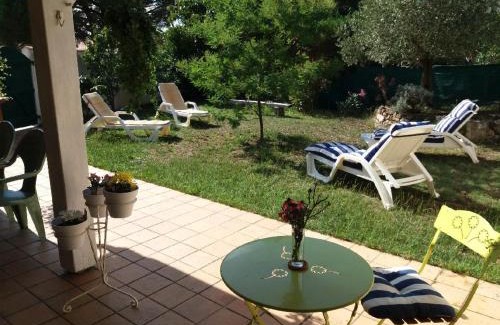 Dolus-d'Oleron Villa | Le clos de la Plage - Villa vintage avec jardin privé - 5mn de la plage - 6 personnes