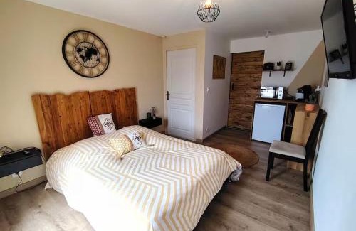 Neuville-sur-Ain Bed & Breakfast | Le Cocon de l'Ain