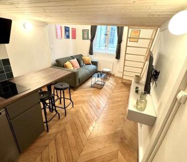 Griffon - Royale Apartment | Le Cocon de l'Opéra - Hyper Centre de Lyon - 3 minutes à pied de l'Hotel de Ville