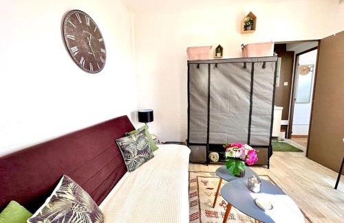 Fos-sur-Mer Apartment | Le Coin de Mer 2, Bord de mer, Plage 30m, Cosy, CLIM, Wifi, 4 personnes