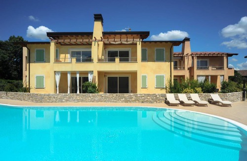 Lonato del Garda Apartment | Le Corti Caterina B2