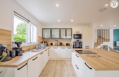 Vaudebarrier House | Le Cottage Charolais