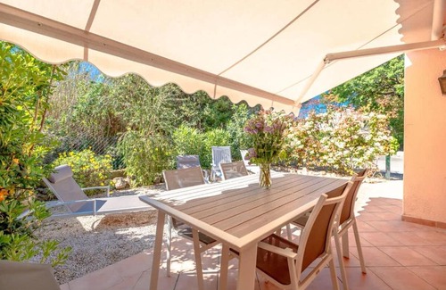Cote d'Azur- French Riviera House | Le Cottage l Pool & Beachside l Shellter Rentals