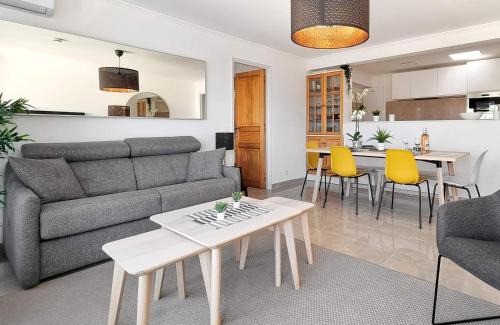 Les Sablettes Apartment | Le Coucher de Soleil