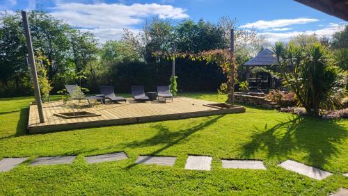 Le Molay-Littry Bed & Breakfast | Le coup de foudre