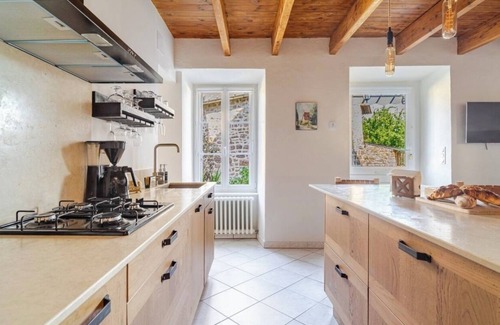 Gavray House | Le Cozy Maupas. Peaceful Normand stone house with a garden.