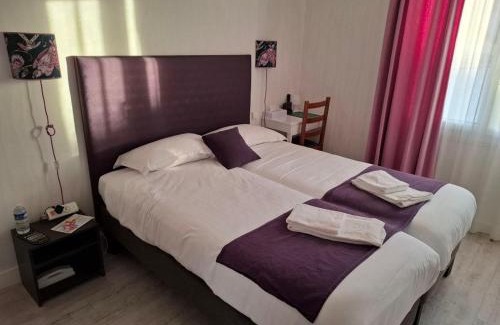 Saint-Georges-de-Didonne Hotel | Le Crist'Al, hôtel et restaurant, partiellement climatisé, en front de mer et centre ville