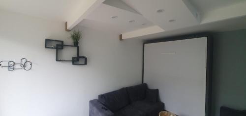 Vitry-sur-Seine Ski Chalet | Le cube II