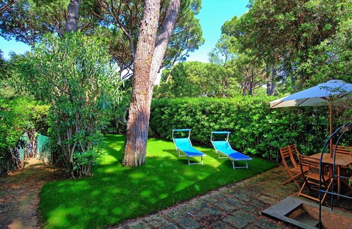Castiglione della Pescaia Apartment | Le Dune - Apartment 20 m from the beach