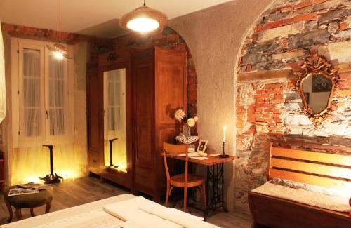 Como Bed & Breakfast | Le Dame Della Cortesella B&B
