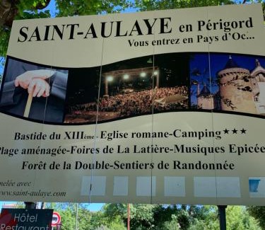 Saint-Aulaye-Puymangou House | Le Doux Nid La Romantique