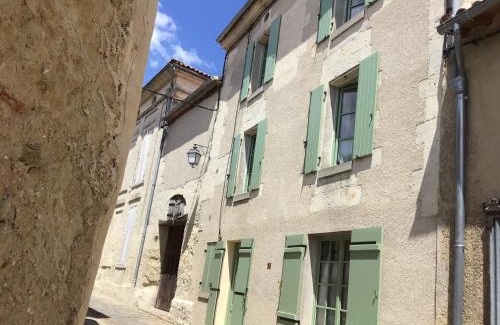 Saint-Aulaye-Puymangou House | Le Doux Nid La Romantique