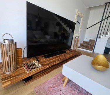 Juan-les-Pins Apartment | Le Duplex