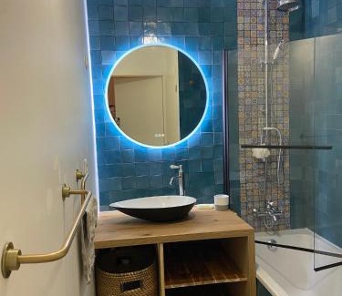 Guilhemery Apartment | Le Factory - 4p - Lumineux & Arboré- Parking-Balcon