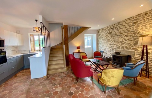 Champfremont Cottage | Le Fruitier at Château de La Bellière