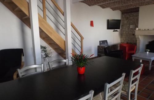 Mont-Saint-Eloi House | Le gite des Menhirs