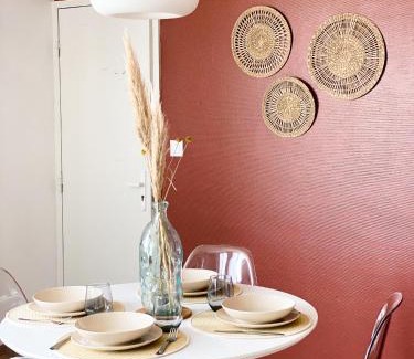 Perigueux Apartment | Le Grand 117 - Climatisation - Wifi - Parking proche