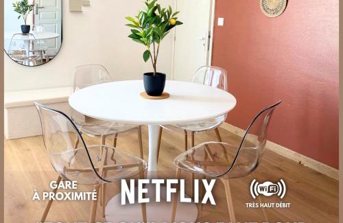Perigueux Apartment | Le Grand 117 - Climatisation - Wifi - Parking proche