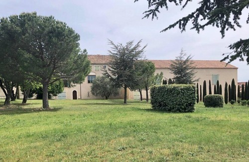 Brunet Apartment | Le Grand Logisson on the Valensole plateau
