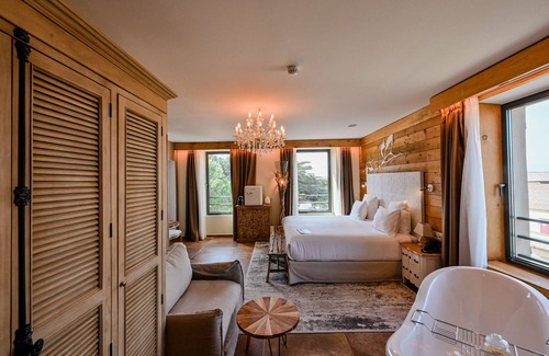 Toulon - Hyeres Resort | Le Hameau des Pesquiers Ecolodge, Curio Collection by Hilton