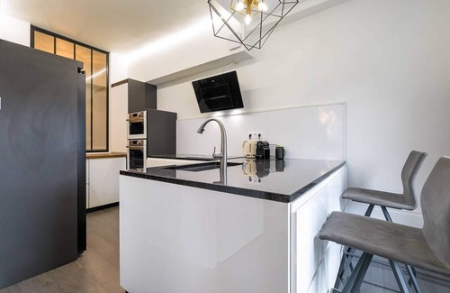 Faubourg North Apartment | Le Hardi dans un bel hotêl particulier- SR Loc