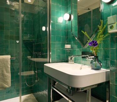 Epinettes Hotel | Le Katorze Hôtel