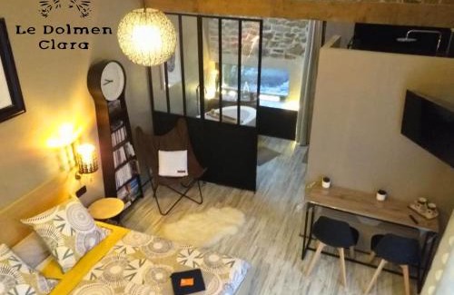 Plounevez-Lochrist Bed & Breakfast | Le Loft du Dolmen Clara, entre terre et mer