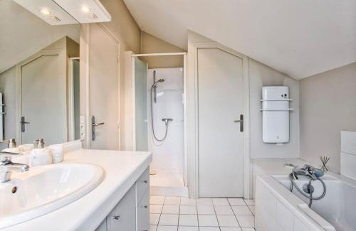 Touques Apartment | Le Loft Gallery YourHostHelper