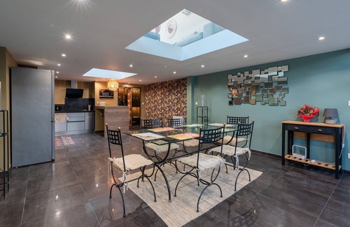 Deuil-la-Barre Apartment | Le Loft Majestueux - Loft de 250 m² avec parking