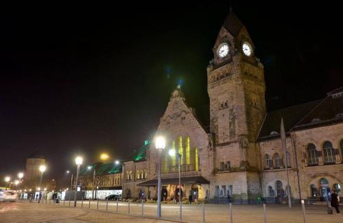 Metz-Centre – Ancienne Ville Apartment | Le Loft Spa au coeur de Metz (unenuitametz)