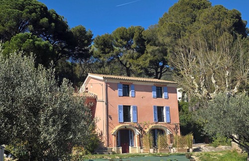 Nyons House | LE MAËLIA ☆ The countryside 350m (5min walk) from the town center