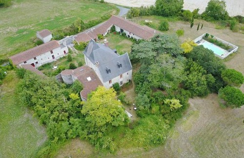 Saires Bed & Breakfast | Le Manoir des Roches