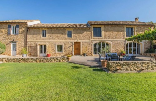 Uchaux House | Le Mas des Buis by Interhome
