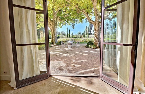 St.-Remy-de-Provence House | Le Mas Louis-Rose - Air conditioning - Heated pool - 6 Bedrooms - 4sdb