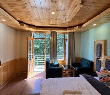 New Delhi Hotel | Le Massif by Valley Of Apples