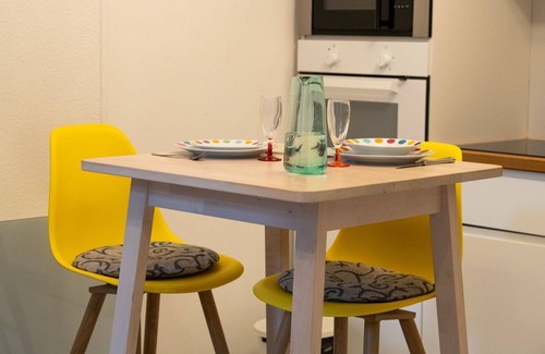 Lyon City Centre Apartment | Le Matisse - cosy studio with terrace and parking